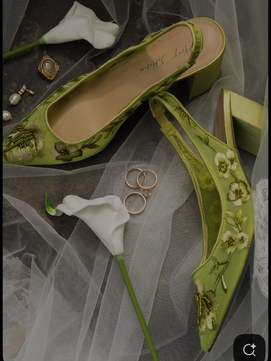 Betsey Johnson Shoes - ISO (not for sale)